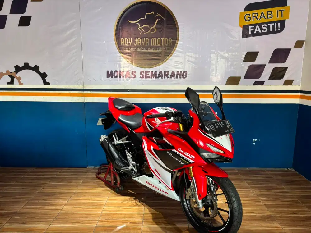 Honda CBR 150R 2022