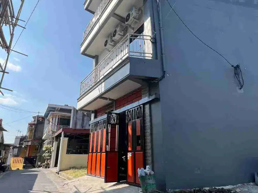 Dijual kost bagus di uns solo