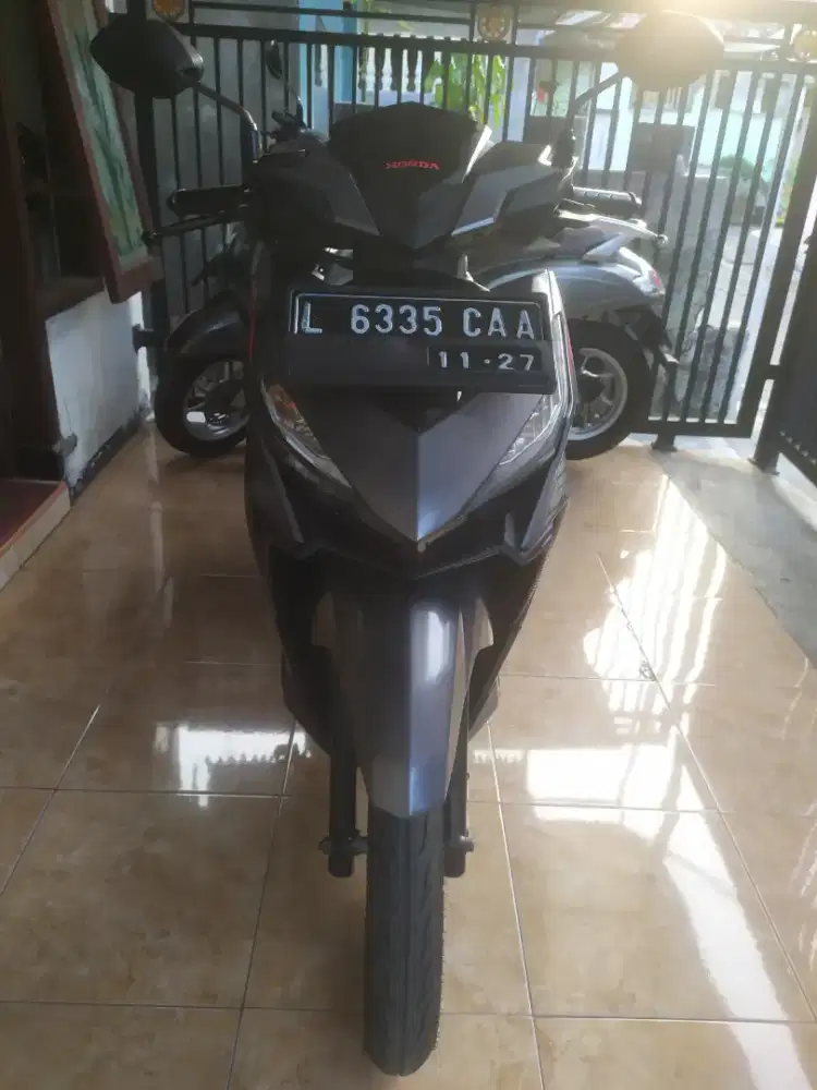 Honda Vario 125 LED Tahun 2017 Akhir Plat L Surabaya Lengkap Hidup