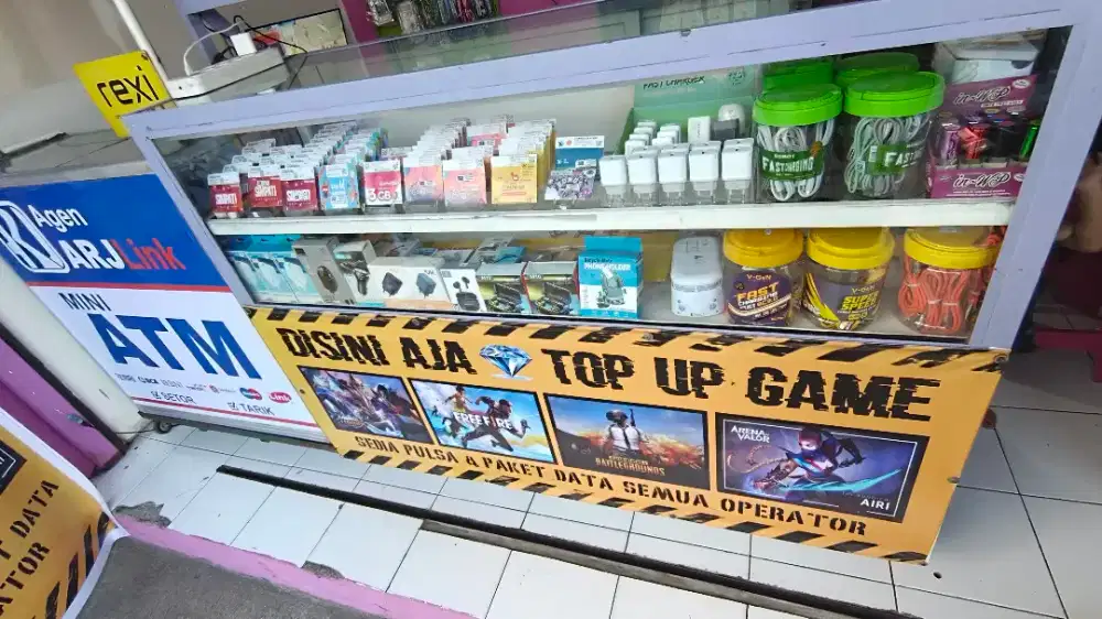 Pelayan konter brilink