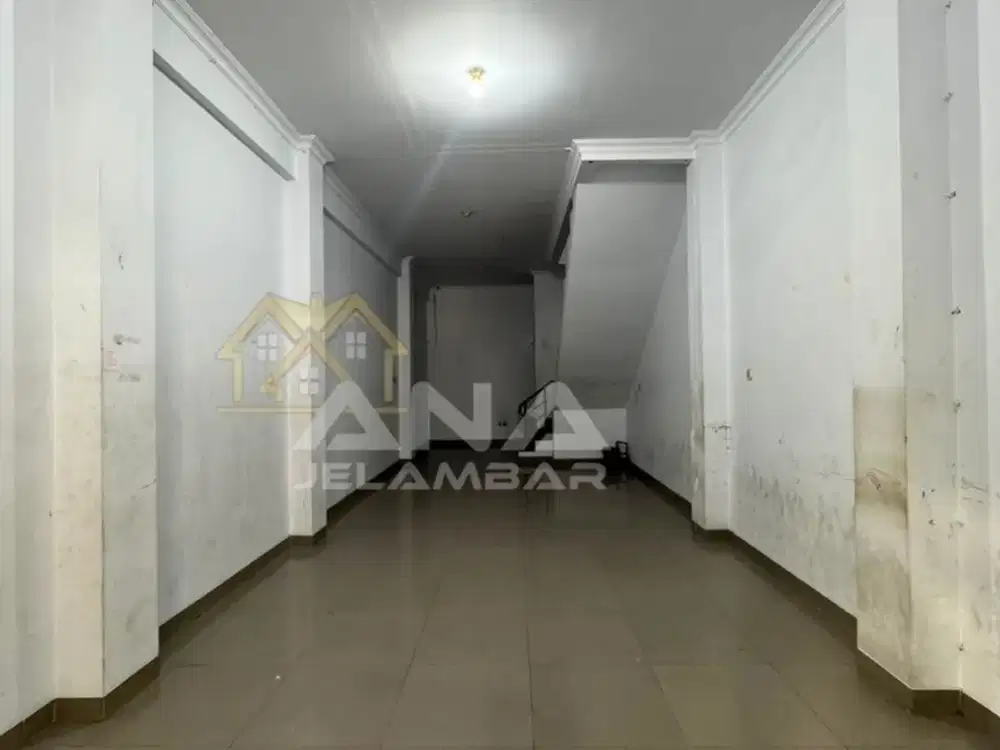 ANA RUMAH UK 4X18.5M DI JALAN RAYA KOMPLEK DUTA MAS JELAMBAR