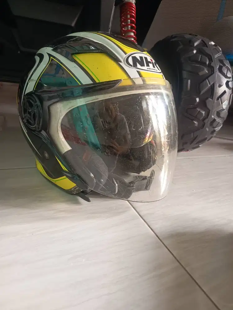 Helm NHK K2 Gladiator