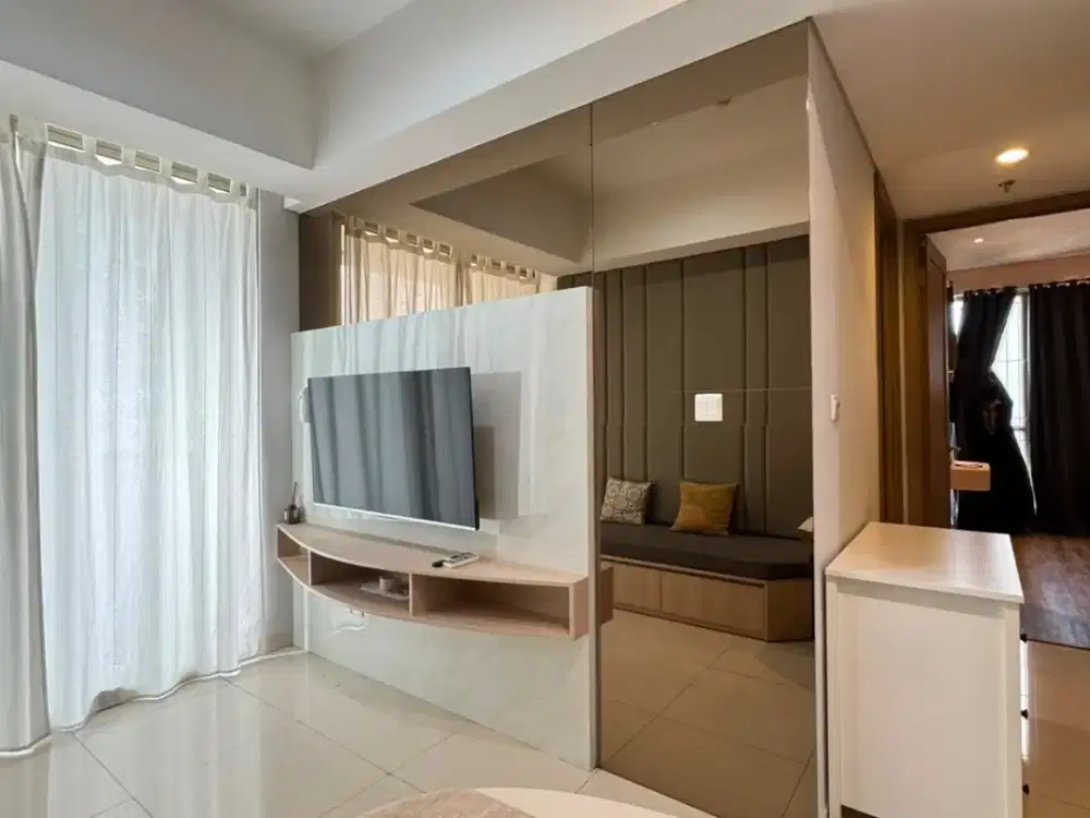 disewakan 2 bedroom full furnish taman anggrek residence