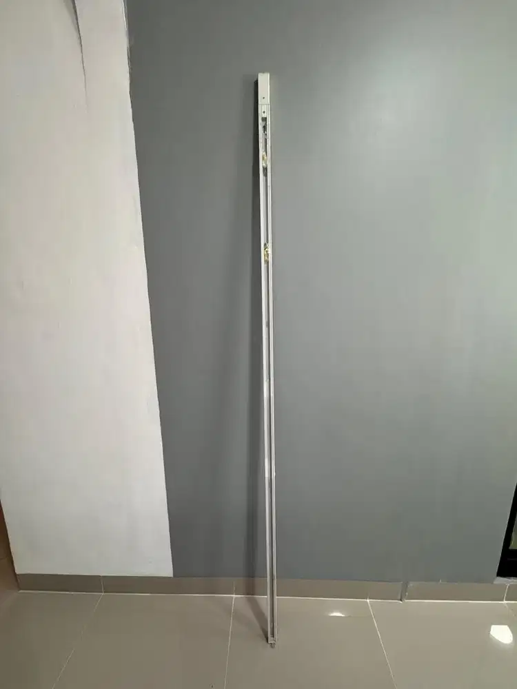 Azko krisbow rel lampu (track light)