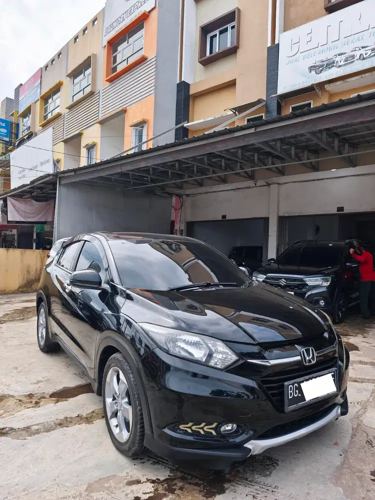 Honda HRV E CVT AT 1.5 2018