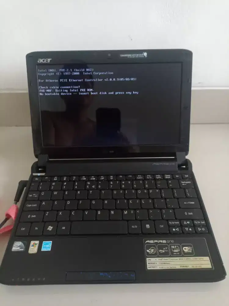 Acer aspire one 10`1