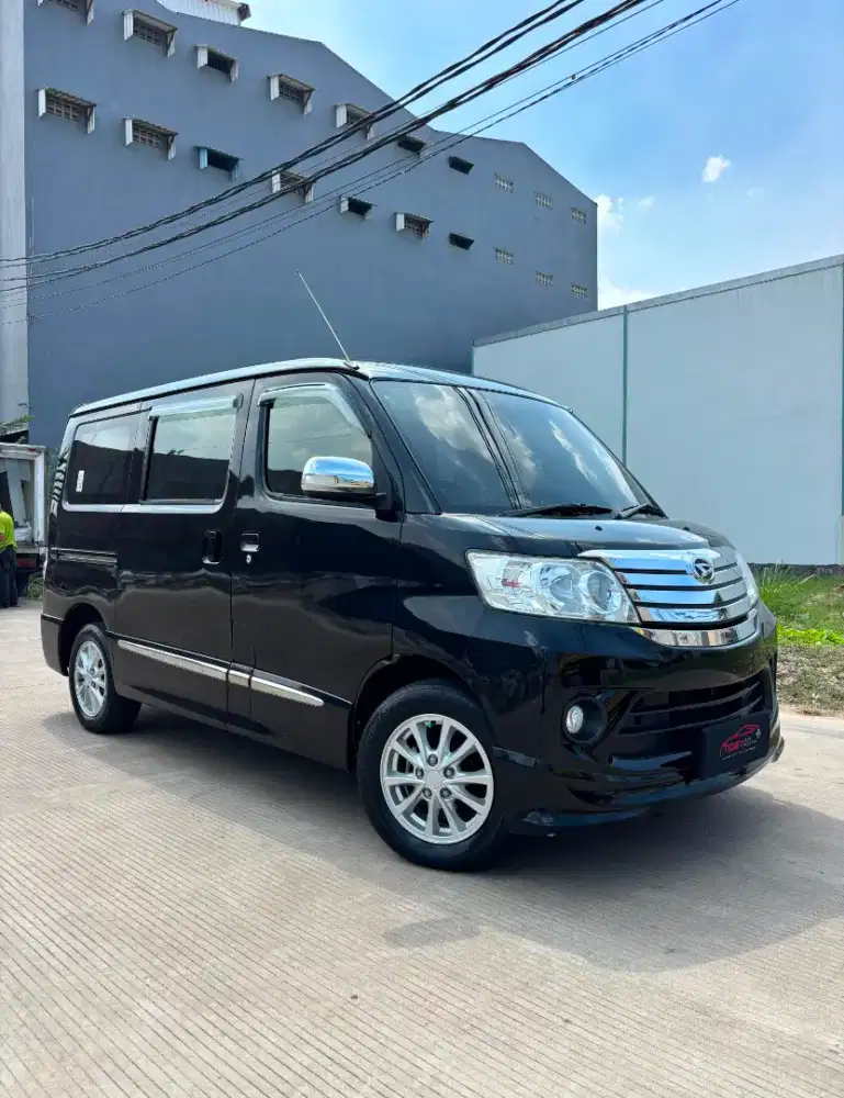 Daihatsu Luxio X manual 2021 bekas murah