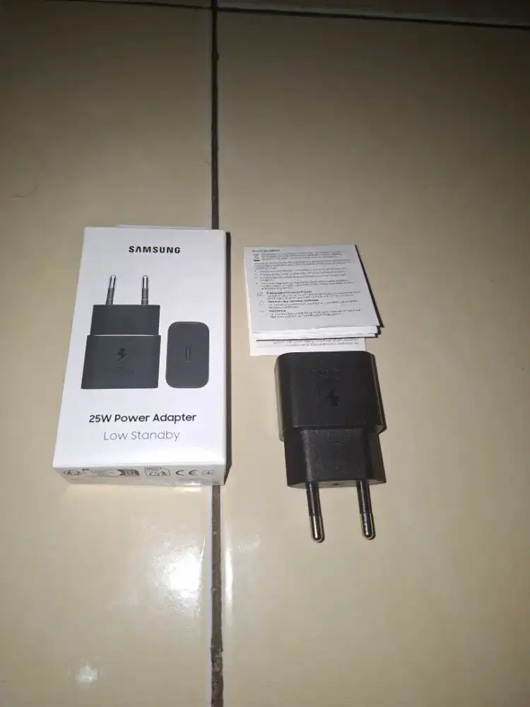 Kepala Charger Samsung 25 Watt type C to type C ORI belum ada 1 bulan