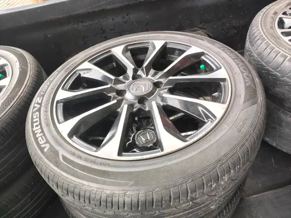 Velg dan ban jazz RS GK5 R16 185/55/16