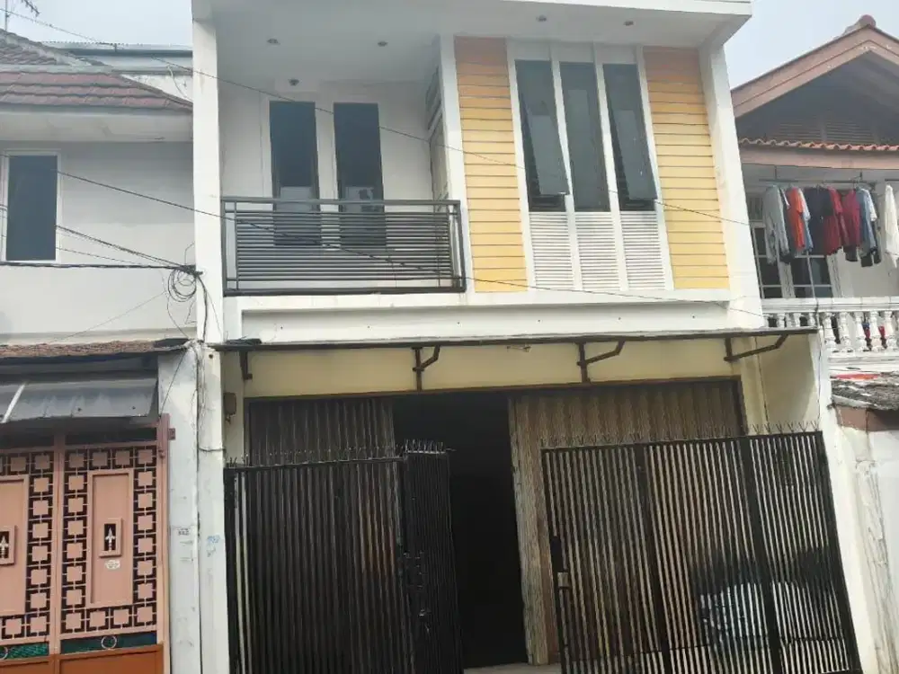 Rumah Lokasi Strategis di Kebon Jeruk Jakarta Barat