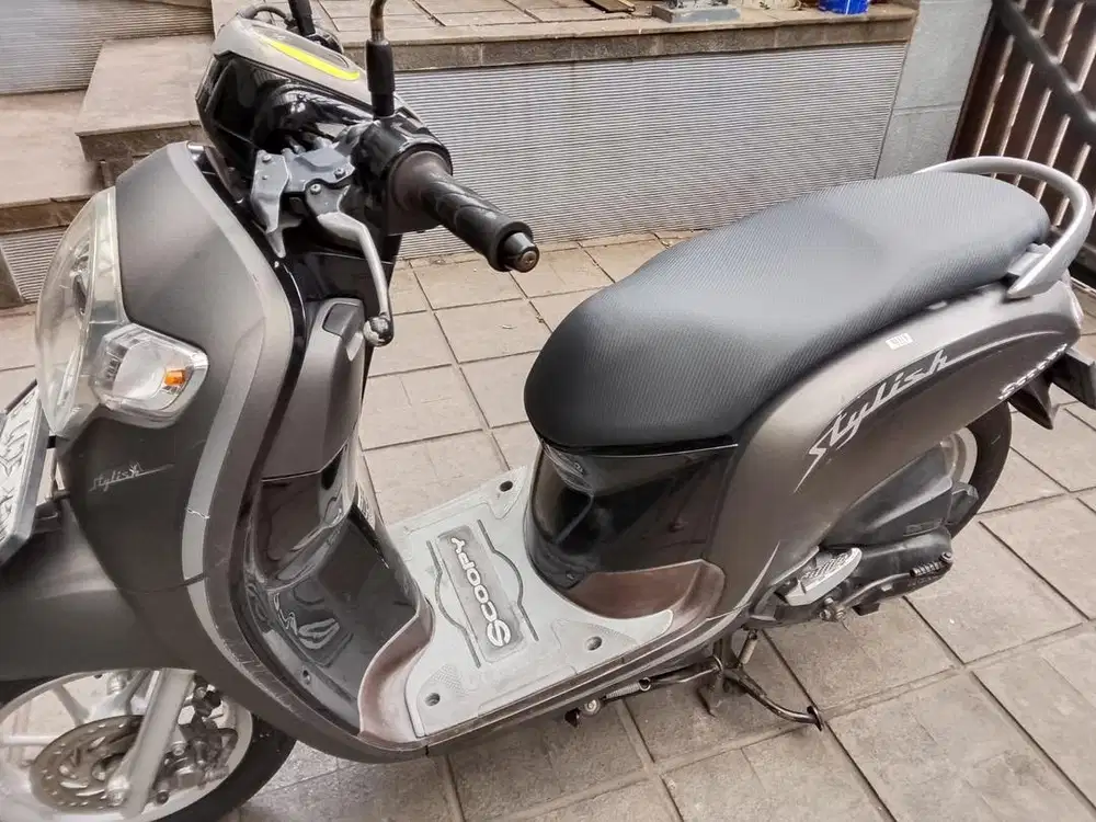 SCOOPY Stylish 2019