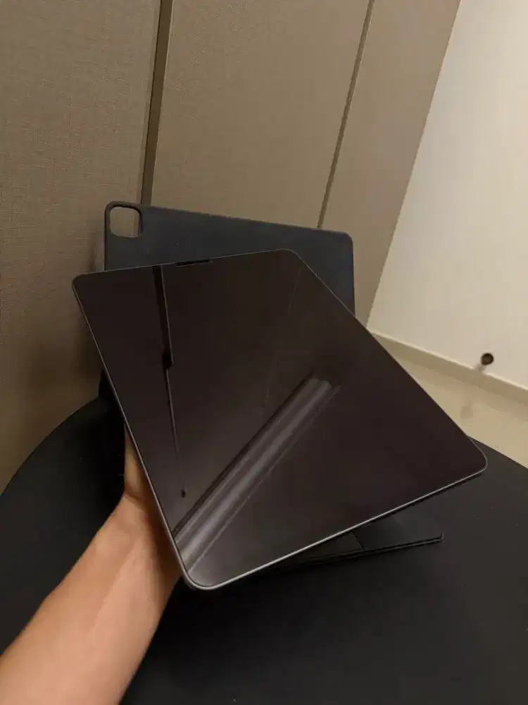 Ipad pro 1 TB gen 5 no box inter