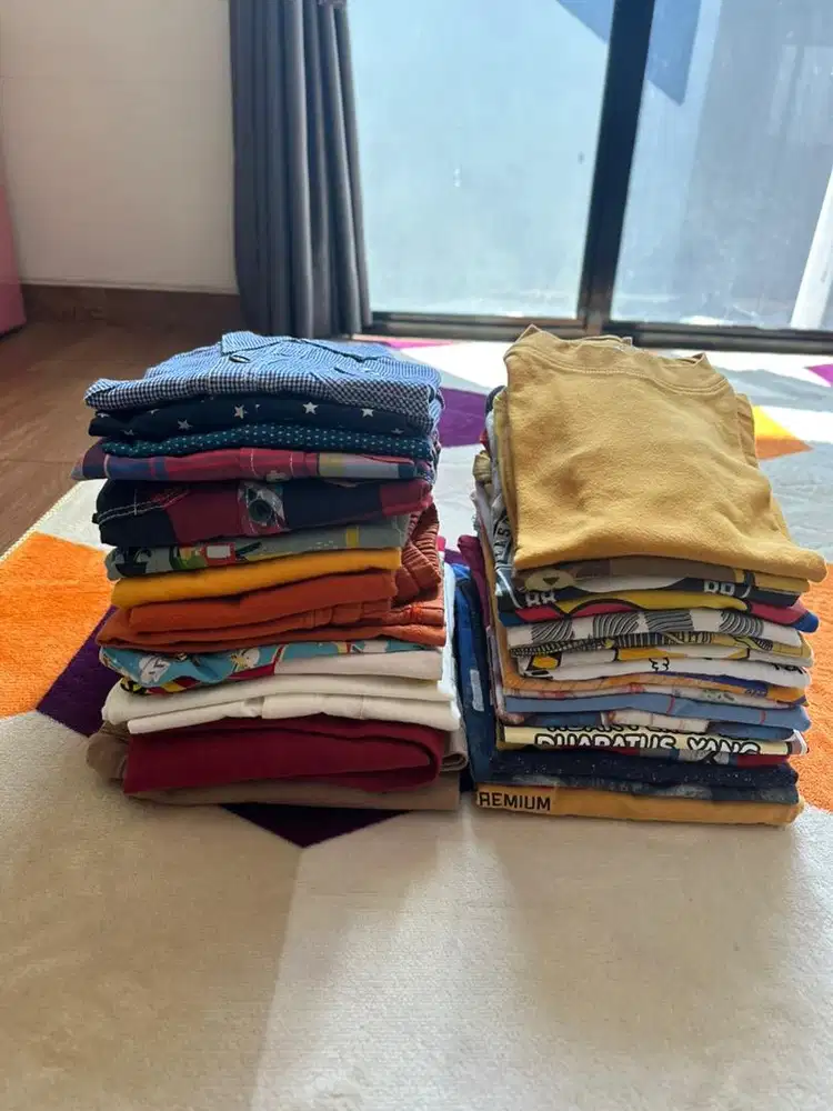 Baju bekas anak laki laki umur 4-6tahun