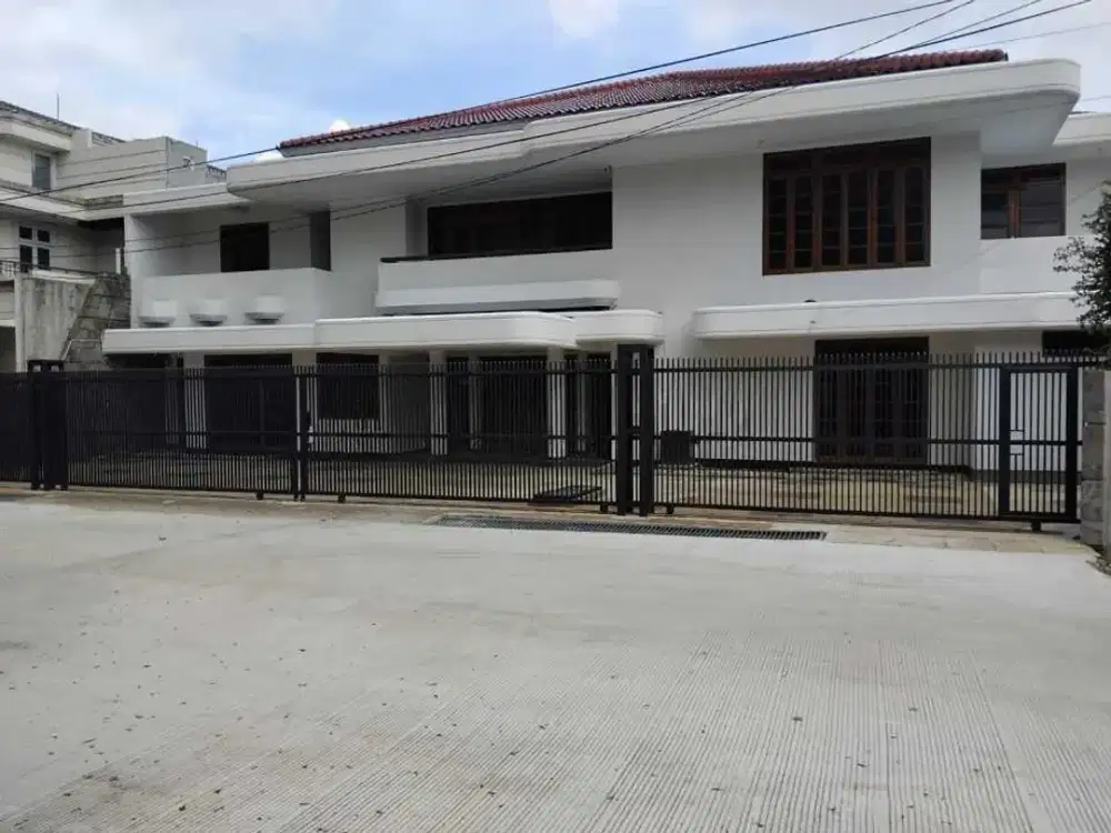 Rumah Sunter Agung Indah Dkt Danau Sunter Lt.1.152 M2 bisa Utk Kantor