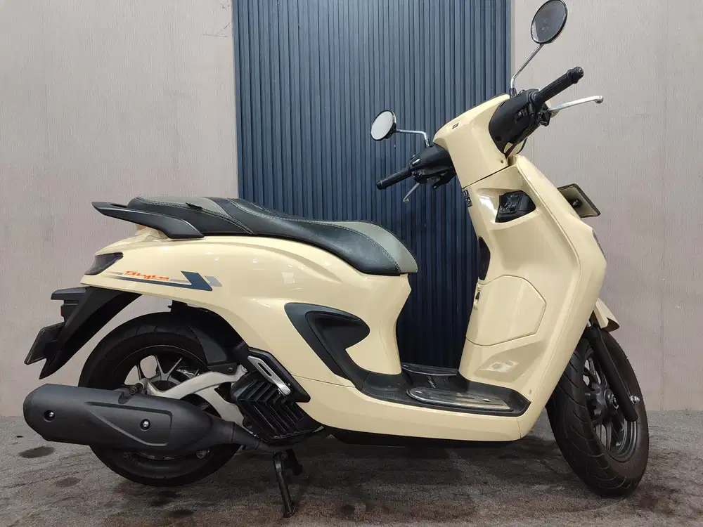 Stylo 160 CBS 2025 istimewa mulus terawat siap pakai...