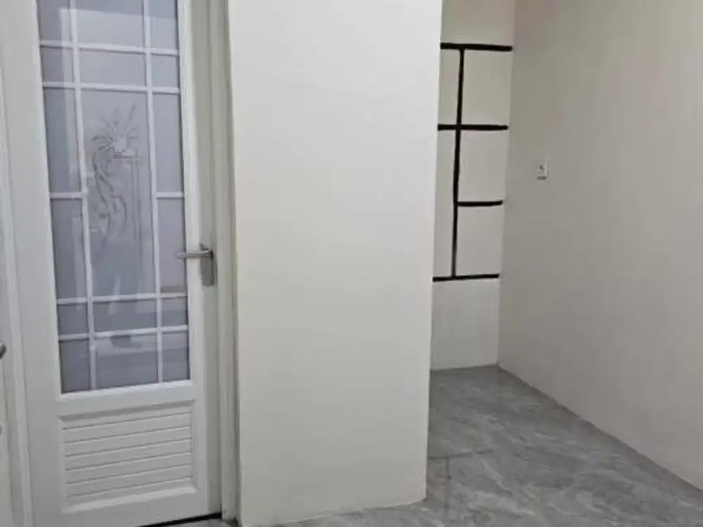 Rumah Kost Jalan Kuda Lumping Pegangsaan Kelapa Gading Uk 4x17 M2.bangunan 3 Lantai Dengan 9 Kamar Tidur