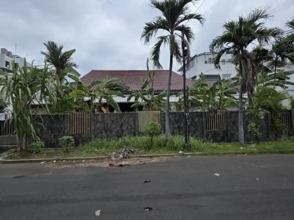 Rumah Agung Tengah Sunter Luas 27X29 M2 Hadap Selatan Jalan Lebar Dalam Komplek Favorit Sunter