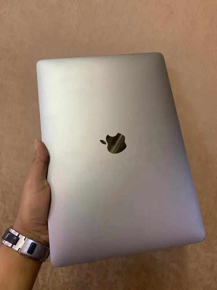 MacBook Pro 2020 i5 Ram 8GB SSD 256GB