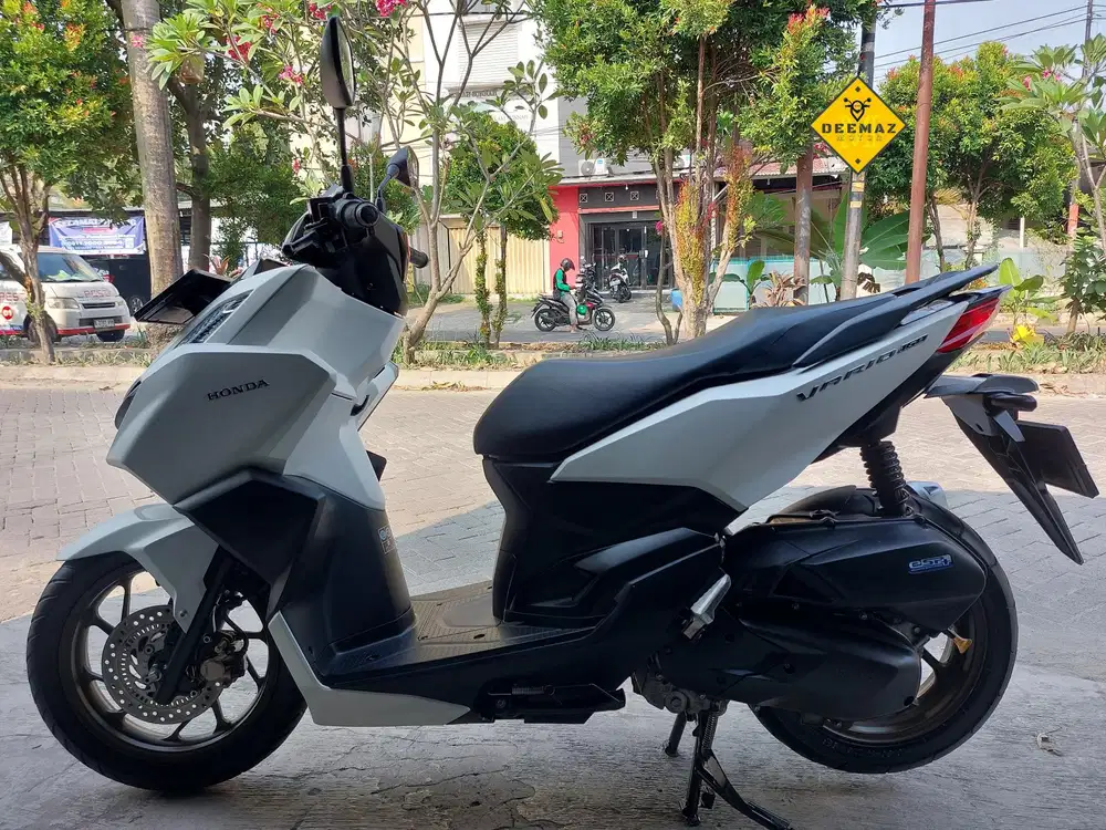 (DP 500 Rb)‼️ Honda Vario 160 ABS Putih 2023 Cash / Kredit