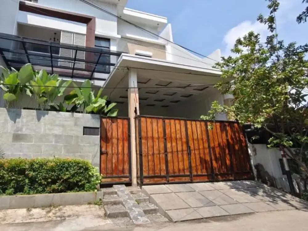 Rumah Bangunan2023 Uk10x17. 2 LT Kolamrenang Ceiling Tinggi Pencahayaan Bagus:thumbs_up: