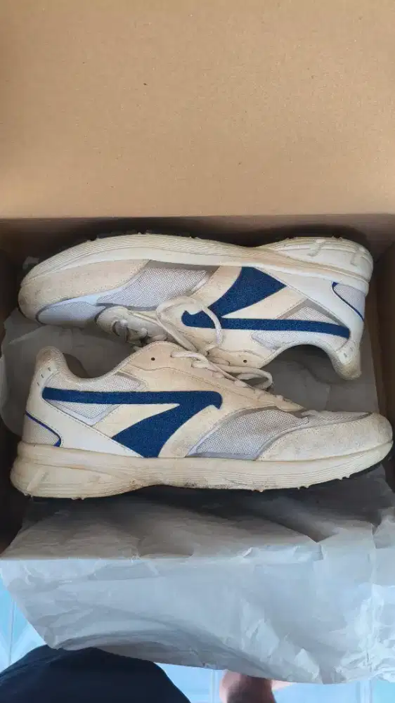 Sepatu brodo ace nova