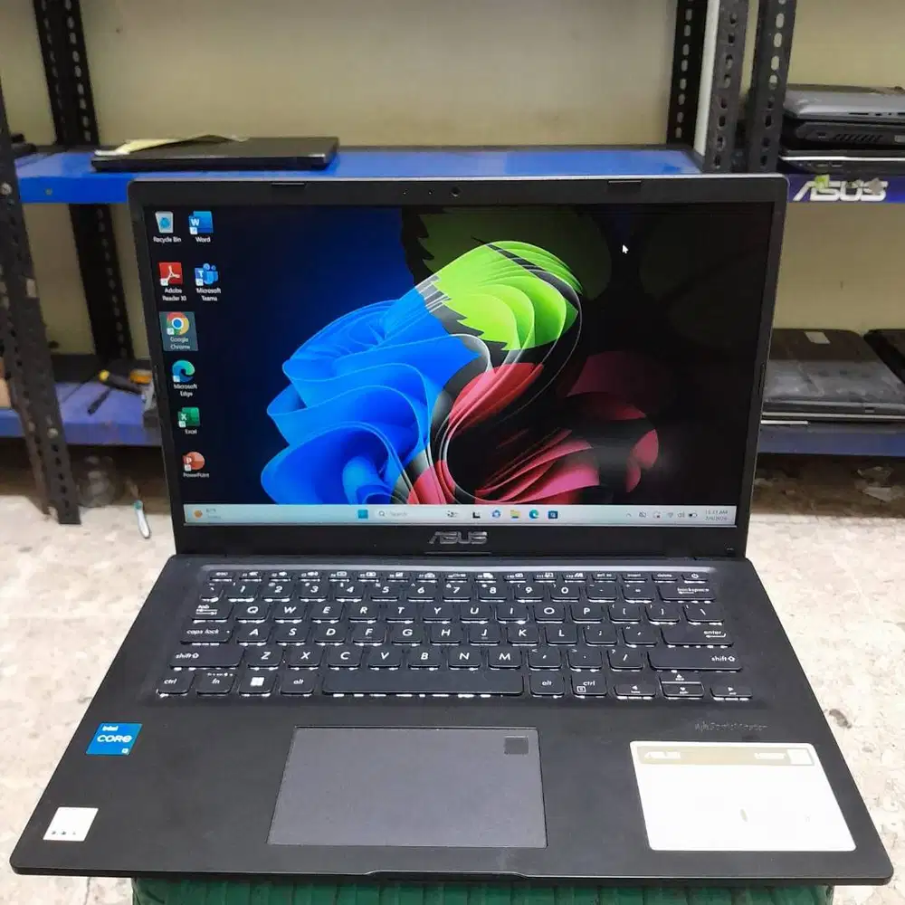 Asus X415EA Core i3-111GA Ram 8gb ssd 256gb