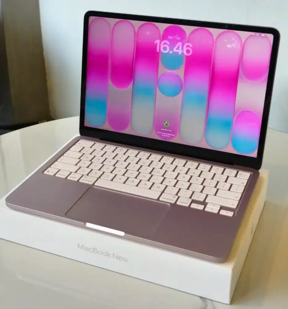 Macbook Neo 8/512 Blush Touch ID CC 2 ISTW Perfect iBox 26 Juni 2027