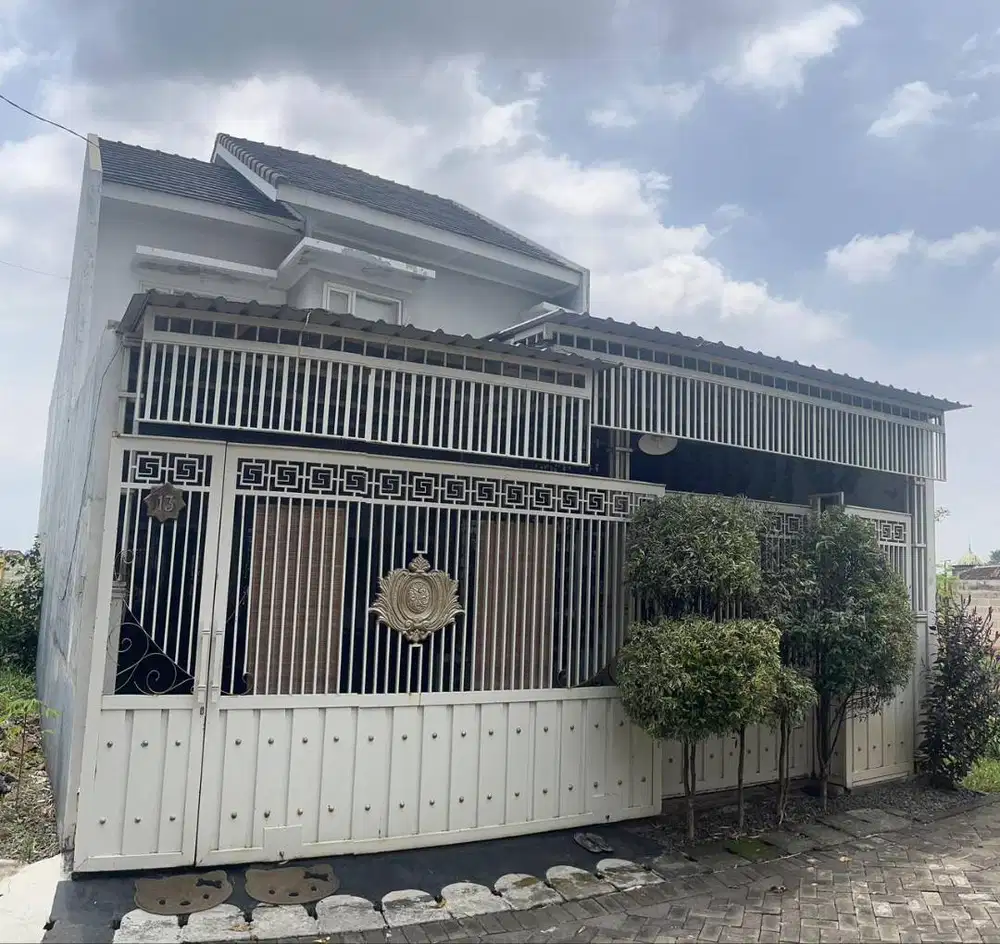 Rumah Cluster Mewah 2 lantai