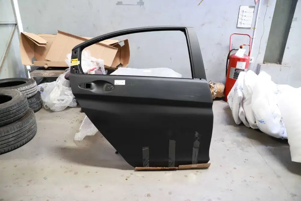 PINTU BELAKANG HONDA CITY 2016, 67510T9AT00ZZ