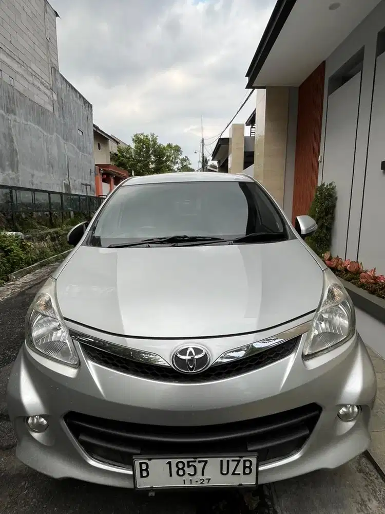 Toyota Avanza Veloz Matic 2012
