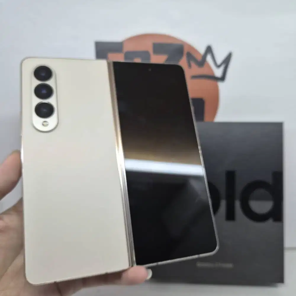 Samsung Z Fold 4 FULLSET 12/512GB No Minus MULUS LIKE NEW