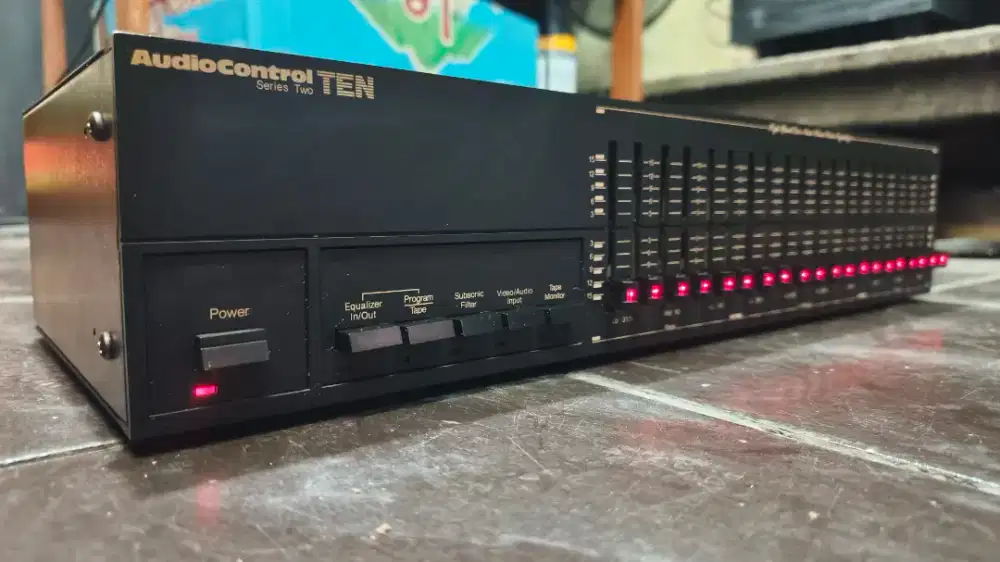 Equalizer Audio Control TEN Series II