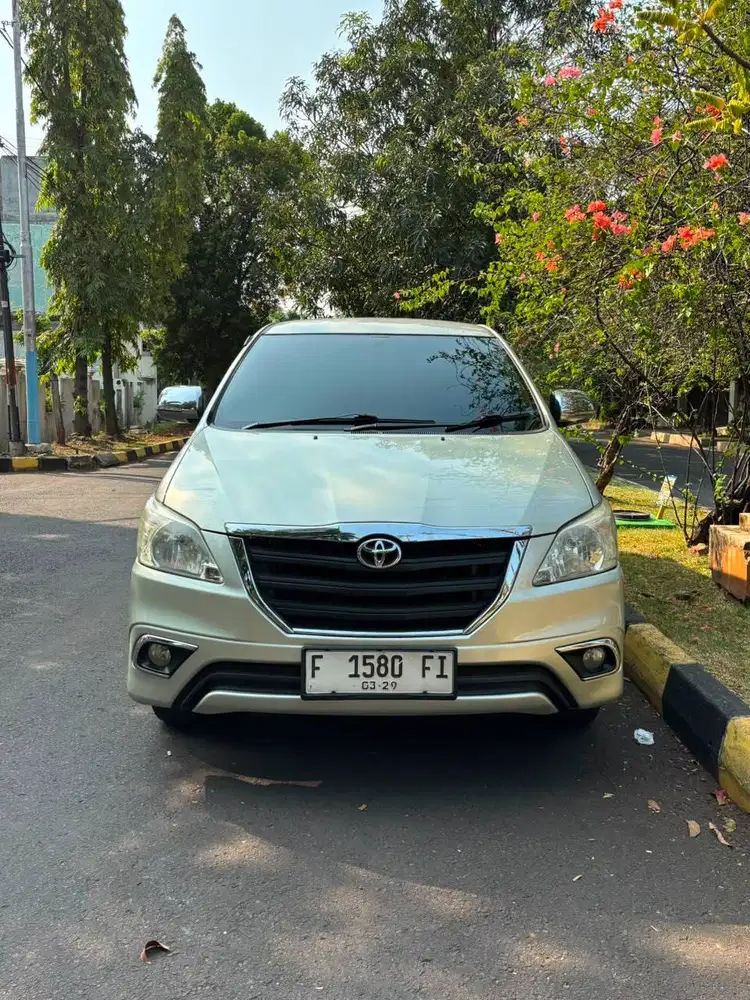 Kijang Innova 2.0 G AT