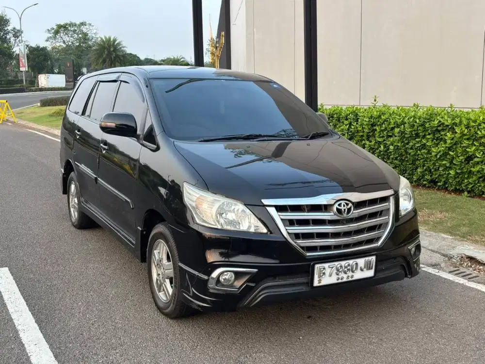 INNOVA G MT 2008