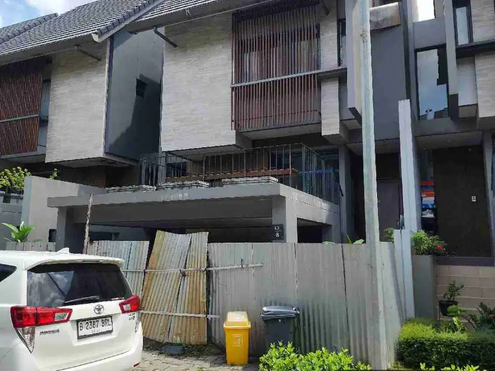 DIJUALI QUANTIS SIGNATURE RUMAH 3 LANTAI – BSD CITY