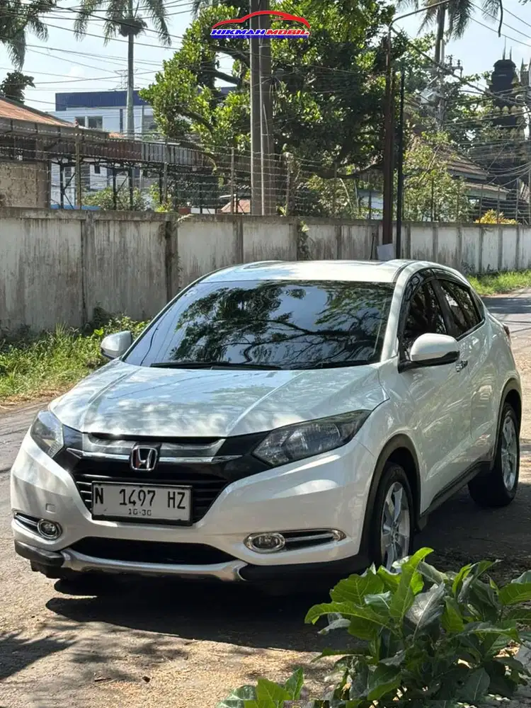 HONDA HR-V E 2015 AUTOMATIC ISTIMEWA