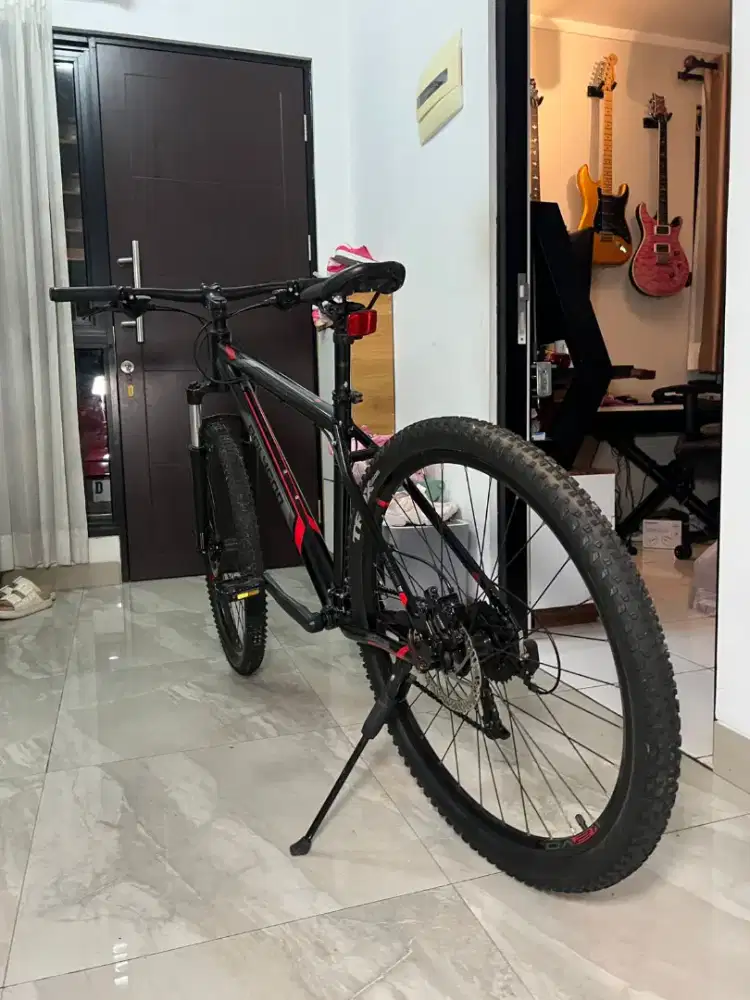 Polygon Premier 4