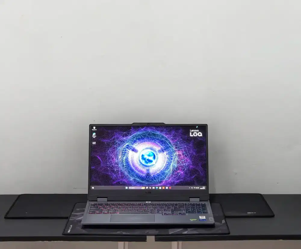 LAPTOP GAMING LENOVO LOQ 15IRX9 I7-13650HX NVIDIA RTX 3050 100% sRGB
