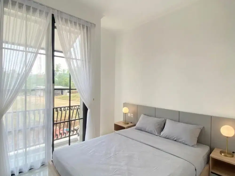 VILLA 2 LANTAI DI KOTA BATU DENGAN VIEW GUNUNG PANDERMAN DAN ARJUNA