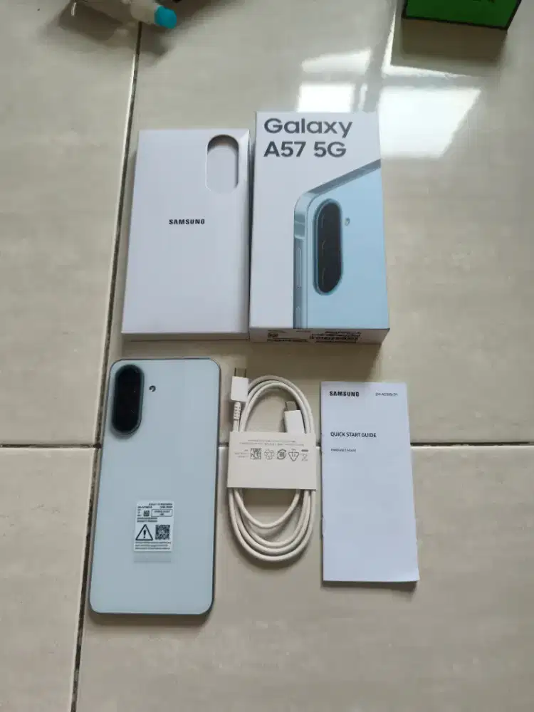 Samsung a57 5G 12/256 awesome icyblue mulus sein