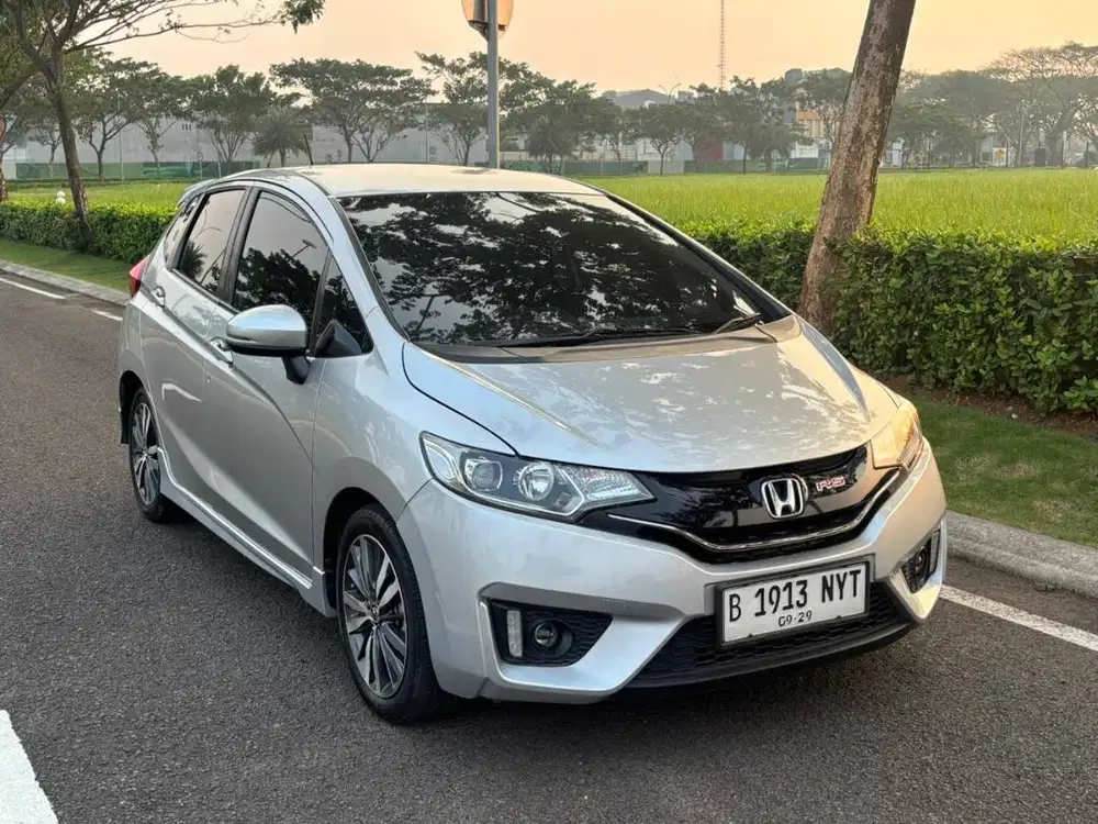 [ KM RENDAH ] HONDA JAZZ RS AT 2015