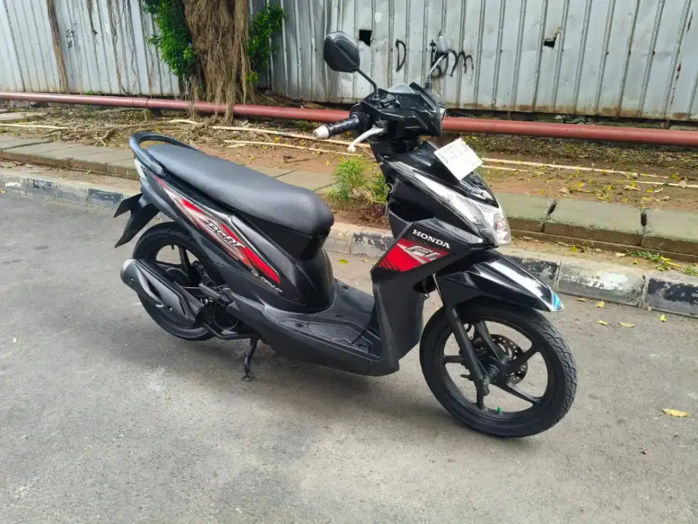 Honda Beat 110cc PGM-FI Tahun 2014