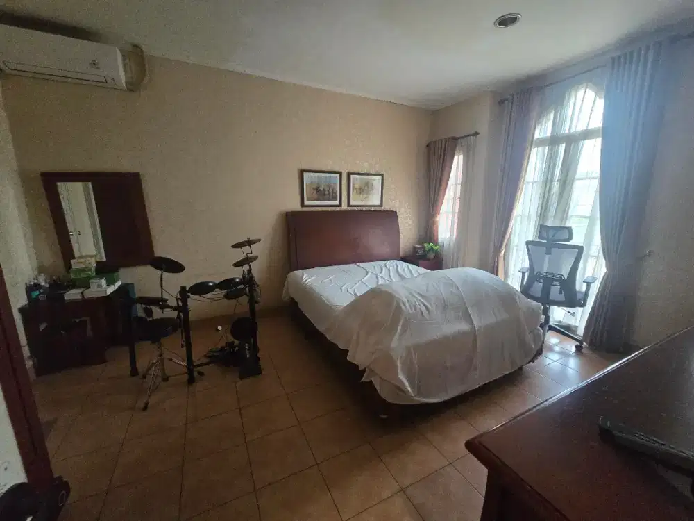 Dijual Rumah di Lippo Cikarang