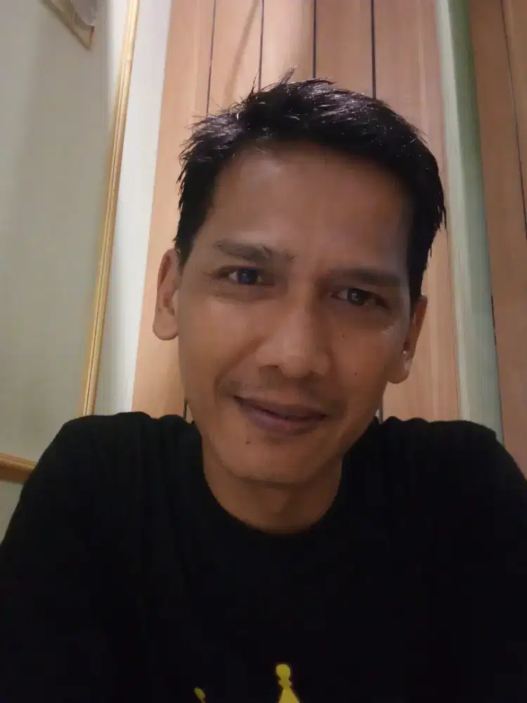 Mencari pekerjaan di sekitar doro.
