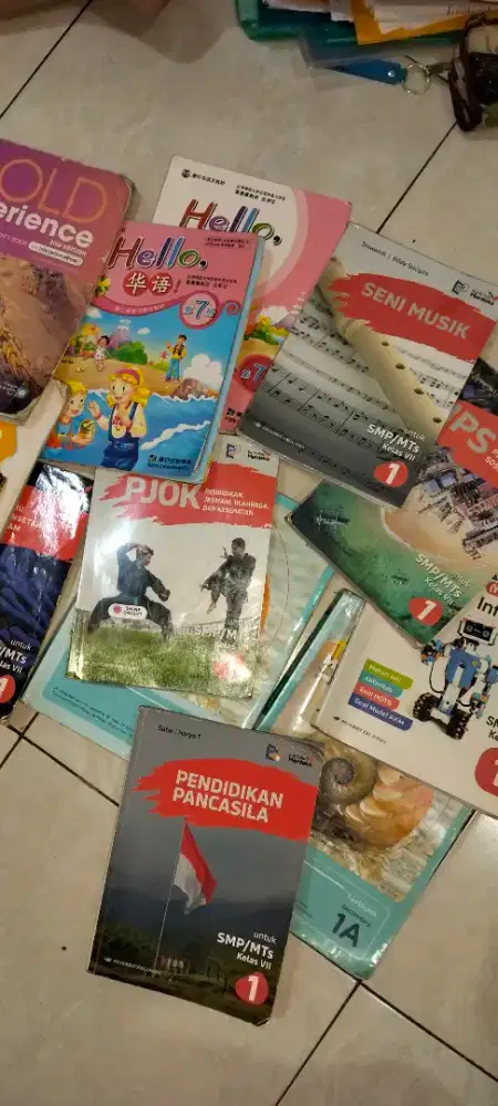 BUKU CETAK BEKAS KELAS SMP 7 & 8