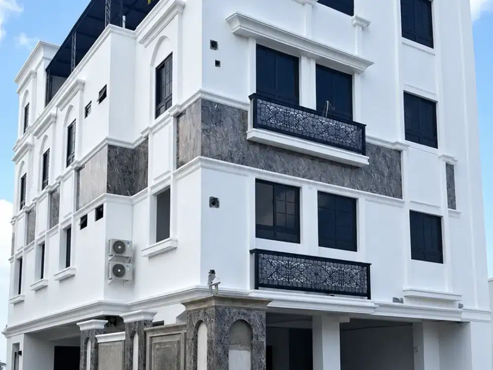 dijual kost eksklusif dekat mall ratu indah