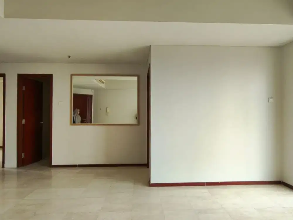 Disewakan Unit Apartemen Kosongan (2BR), Tower Lavender, Best View