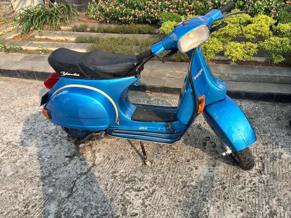 VESPA PX TAHUN 1981 ss bpkb aktif