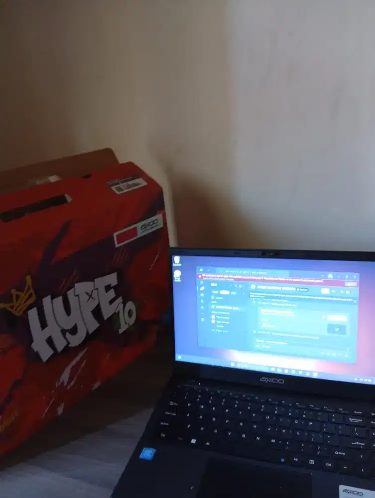 Laptop axio kondisi istimewa