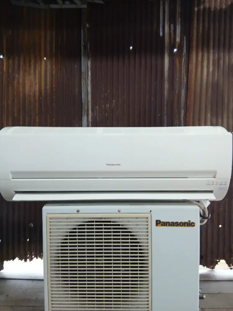 JUAL AC 1/2 PK BEKAS BERGARANSI